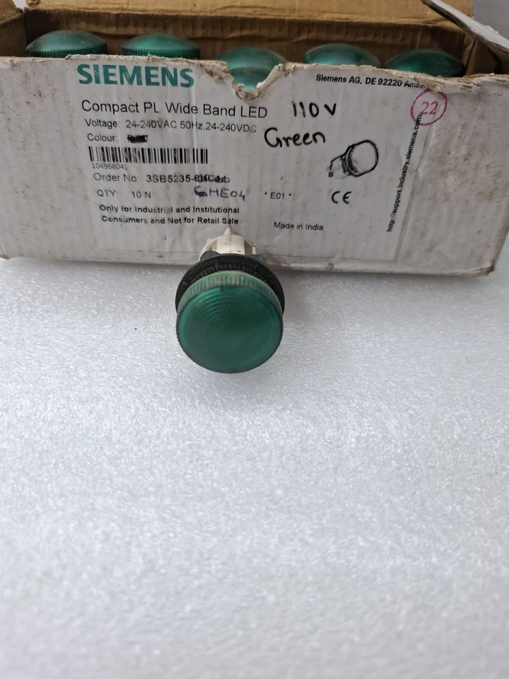LOT OF 10PCS SIEMENS COMPACT PL WIDE BAND LED GREEN
